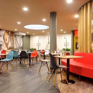 3* ホテル イビス セントラム